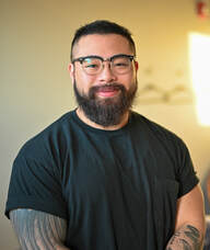 Book an Appointment with Thanh Ha for Massage Therapy