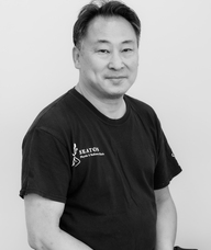 Book an Appointment with Eric Wuu for Massage Therapy