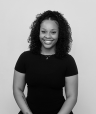 Book an Appointment with Reesa Barrett for Athletic Therapy