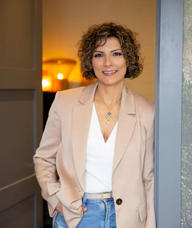 Book an Appointment with Fran Bianchi for Psychotherapy- Registered Psychotherapist/Registered Psychotherapist (Qualifying)