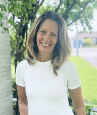 Book an Appointment with Andrea DiRocco for Life Coach