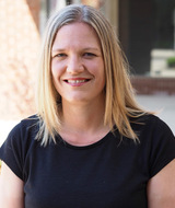 Book an Appointment with Holli Schimus PT at Waterloo Sports Medicine Centre