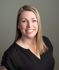 Book an Appointment with Dr. Lindsay McKeeman for Chiropractic