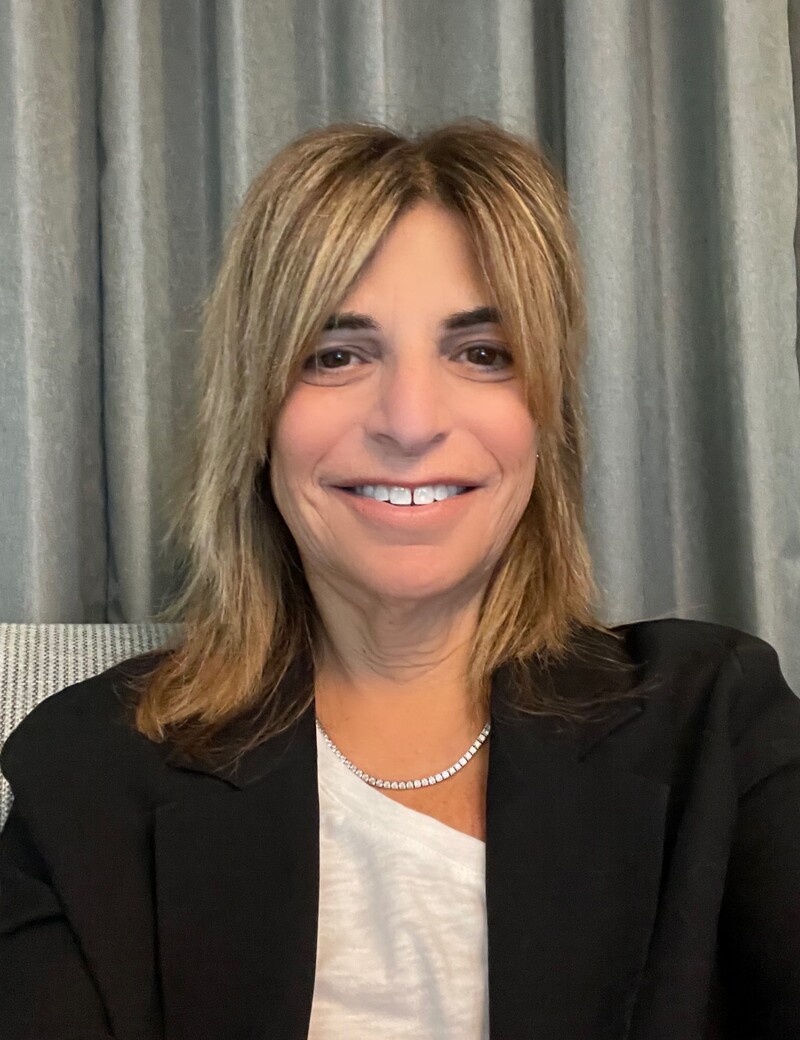 Photo of Alisa Kline