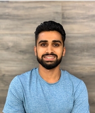 Book an Appointment with Lucki Mundi for Massage Therapy