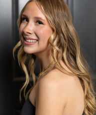 Book an Appointment with Briel Krutop for Lashes