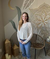 Book an Appointment with Elyssa Speers for Massage Therapy