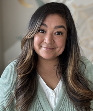Book an Appointment with Jenalyn Luah for Massage Therapy