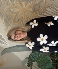 Book an Appointment with Shantelle Wolanuk for Massage Therapy