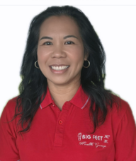 Book an Appointment with 3 Zenia F. for Big Feet Massage