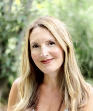 Book an Appointment with Laura Iamundo for Virtual Holistic Health/Nutrition Consulting