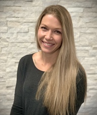 Book an Appointment with Sarah Araneda (Jones) for Massage Therapy
