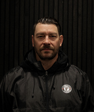 Book an Appointment with Pierre Dagenais for On-Ice Development