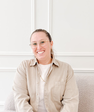 Book an Appointment with Taylor Raas for Counselling / Psychotherapy / Mental Health
