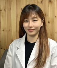 Book an Appointment with Dr. Fannie Chang for Acupuncture Treatments